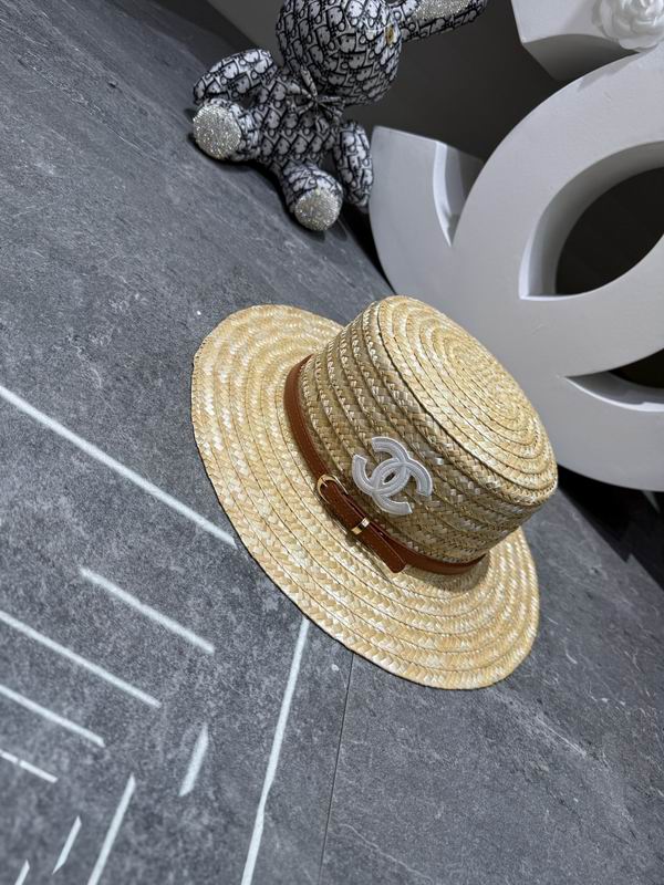 Chanel top hat dx204